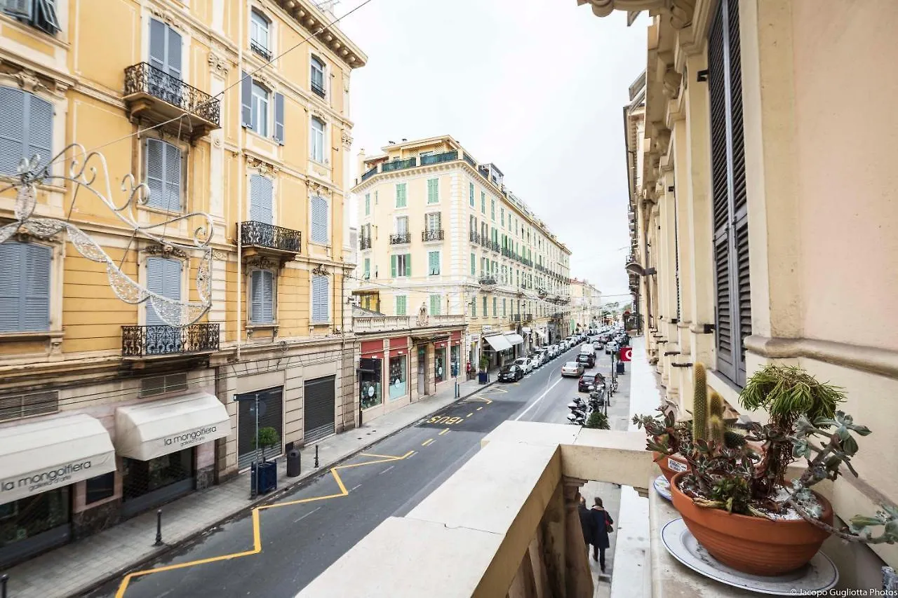Apartment Toffee Mombello - Seven Suites Sanremo