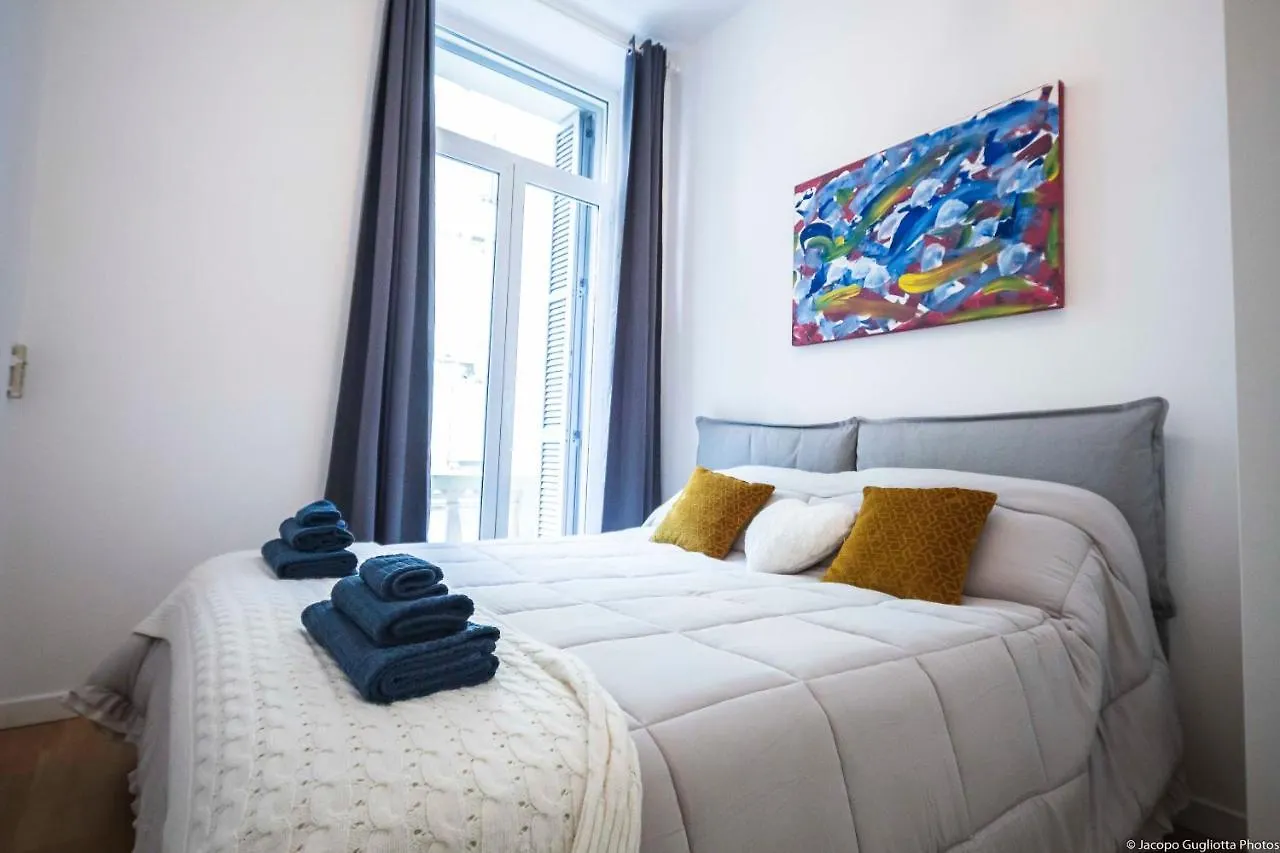 Toffee Mombello - Seven Suites Sanremo 0*,  Italien