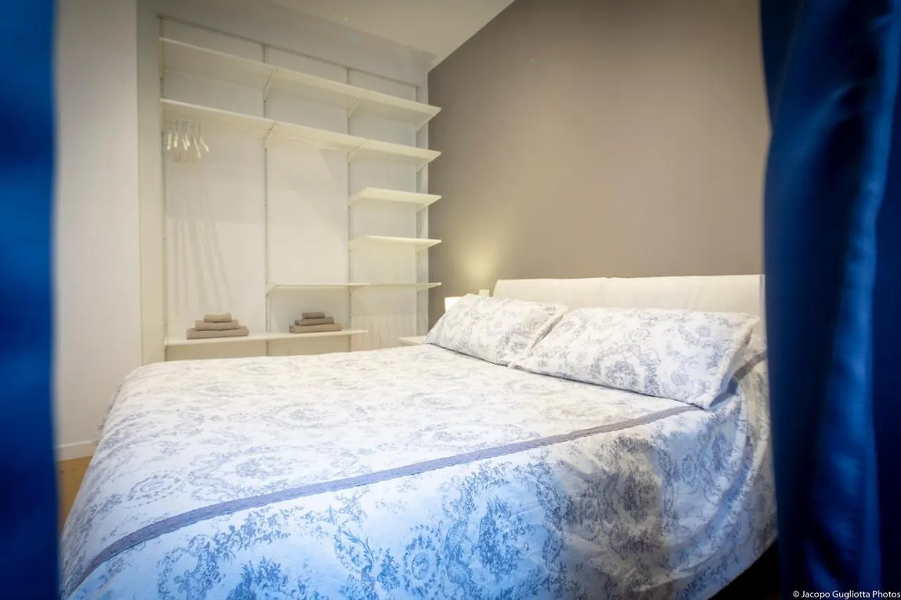Toffee Mombello - Seven Suites Sanremo 0*,